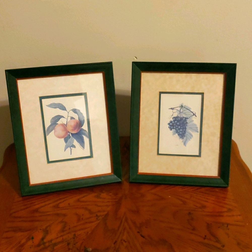 Lot of 2, Intercraft Pictures,  Grapes & Peaches